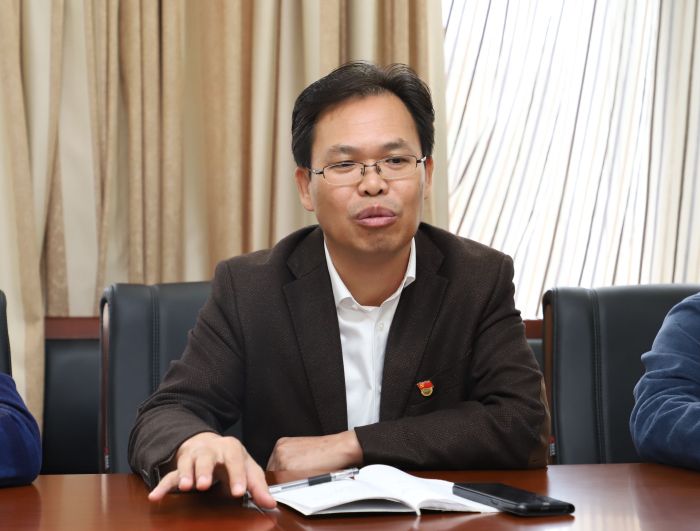 陈祖训讲话。李立云 摄1.jpg