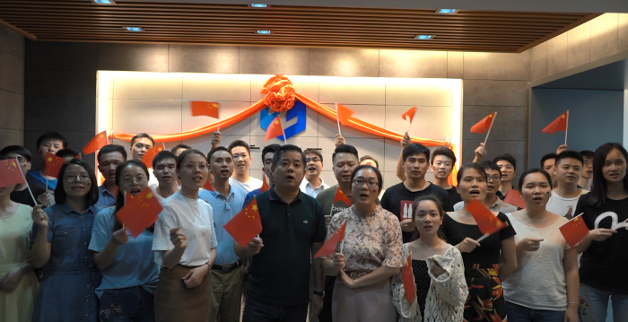 1570592369182626.png 11设计院录造我和我的祖国视频 林成斌摄700.png