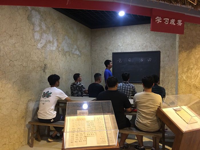 互换互动环节。 农丰华 摄.jpg