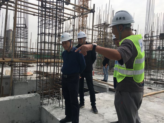 9东方宸院项目调研现场。赵云 摄.jpg