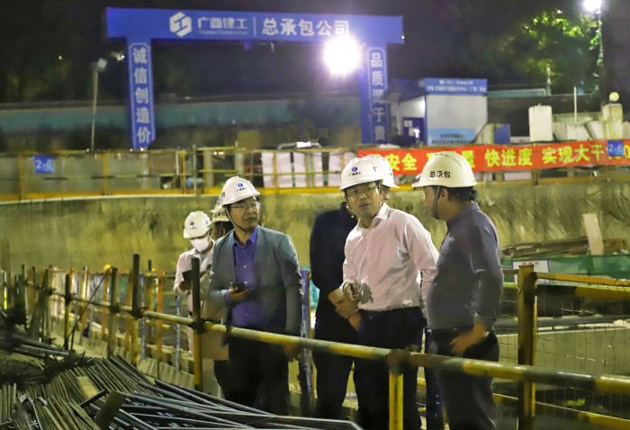 查抄现场。 郑诗宝摄.jpg