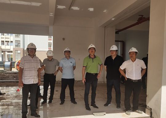 现场领导。李斌 摄（建图）.jpg