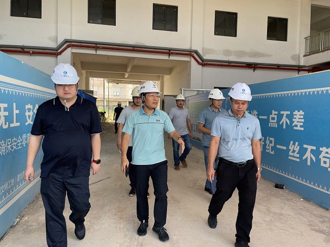 查抄现场。刘博群 摄（建图）.jpg