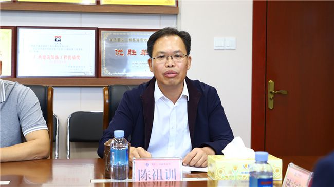 陈祖训作表态讲话。谭龙 摄（建图）.jpg