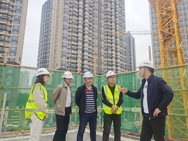 查抄项目现场。张润芳 摄（建图）.jpg