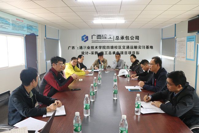 调研会现场。 周煜川 摄（建图）.jpg