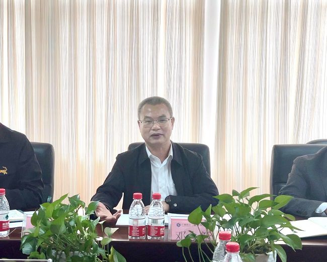 邓少新讲话。卢丽君 摄（建图）.jpg