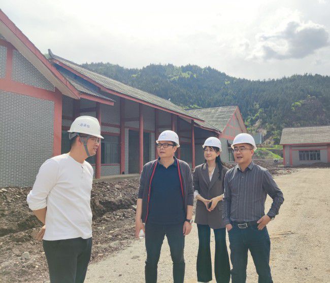 查抄现场。班华朋 摄（建图）.jpg