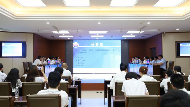 抢答环节。杨钰 摄（建图）.jpg