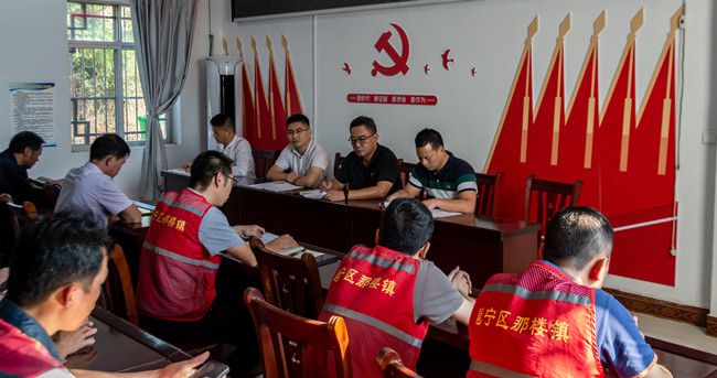 座谈会现场。郭奎君摄（建图）.jpg