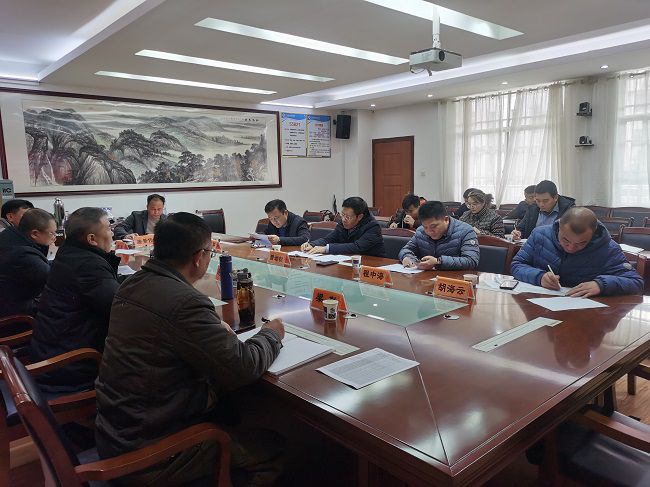 会议现场；乒 摄（建图）.jpg